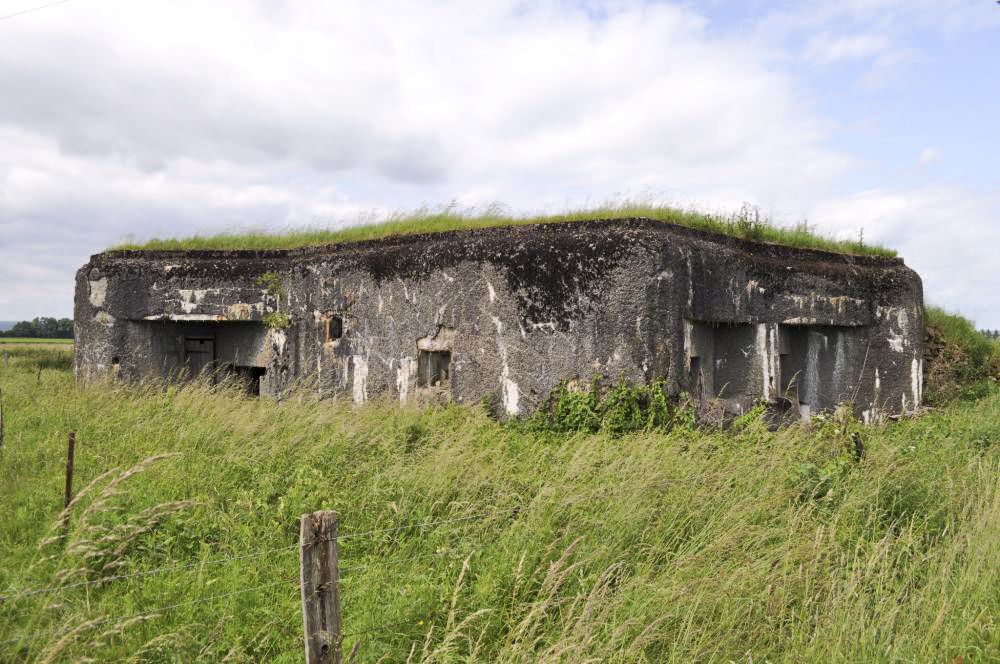 Ligne Maginot - A100 - LA CHAUSSEE - LE FAUNAN - (Blockhaus lourd type STG / STG-FCR - Double) - Vue façade arrière et chambre de tir sud-est - Dürlewanger Hubert
