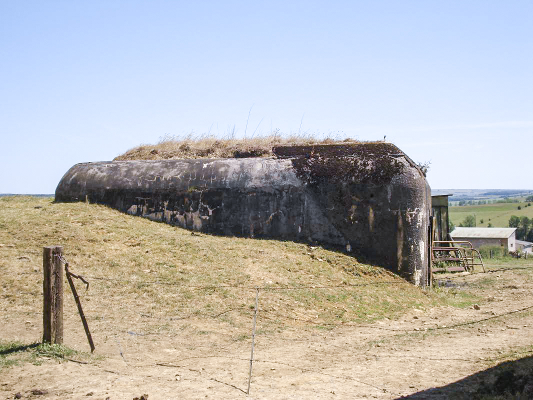 Ligne Maginot - A100 - LA CHAUSSEE - LE FAUNAN - (Blockhaus lourd type STG / STG-FCR - Double) - Face frontale - R Tucker