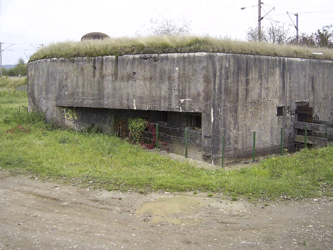 Ligne Maginot - KOENIGSMACKER NORD - C48 - (Casemate d'infanterie - Simple) -   - lemagehinault