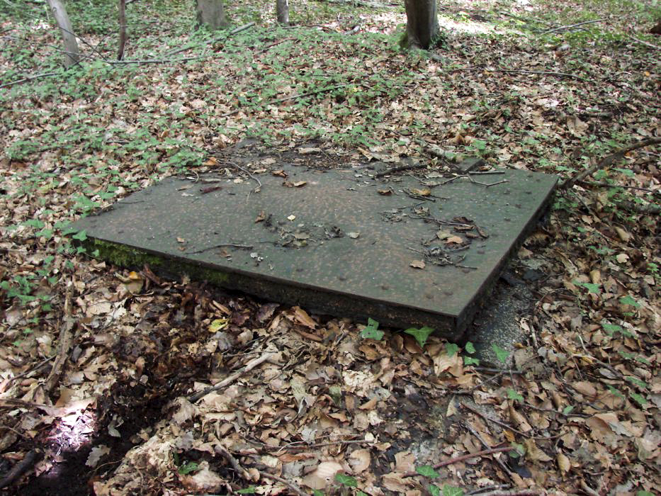 Ligne Maginot - Chambre de coupure 82M - Trappe d'accès - Schnoupf