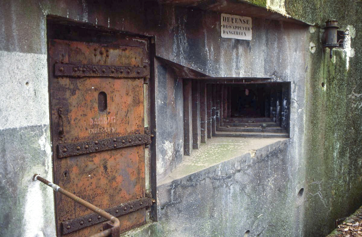 Ligne Maginot - NONNENBERG - X17 - (Abri) - Coffre droite - Valentin Hemmert