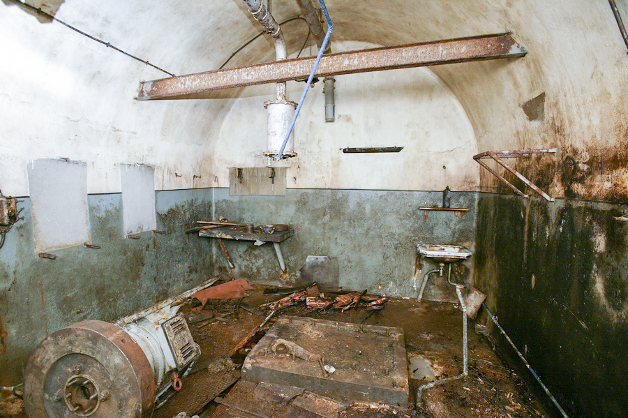 Ligne Maginot - NONNENBERG - X17 - (Abri) - L'usine - Marc Zeig