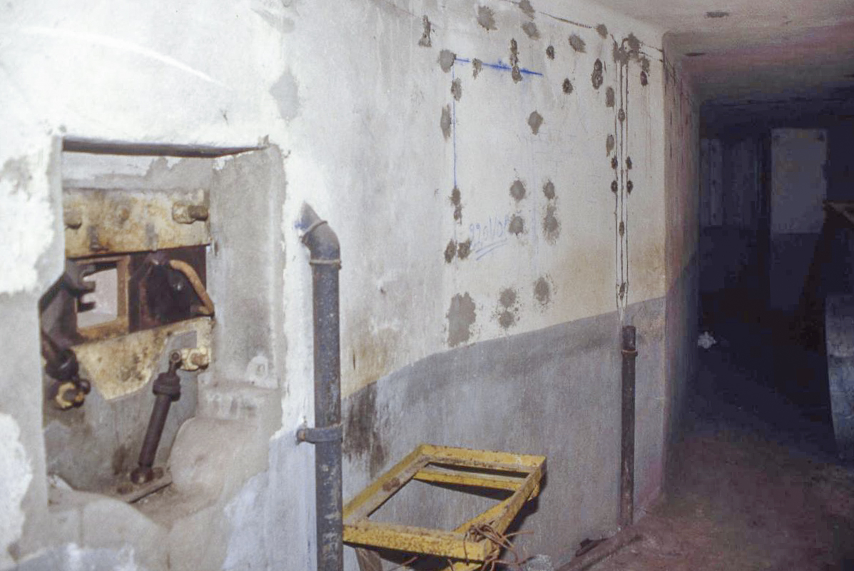 Ligne Maginot - BOIS DE KOENIGSMACKER  - C52 - (Casemate d'infanterie - Simple) - L'étage supérieur - Valentin Hemmert