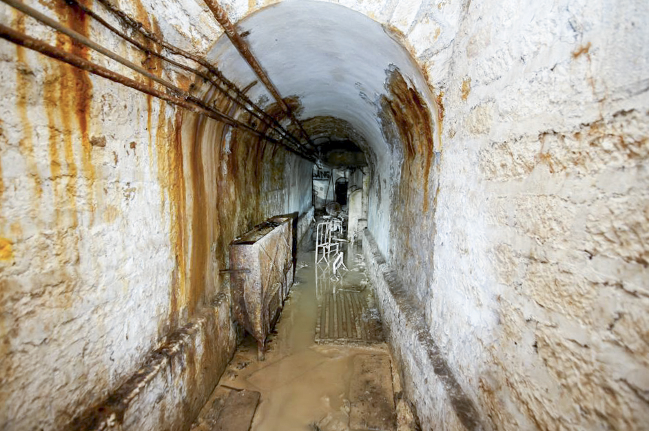 Ligne Maginot - BOIS DE KLANG - X24 (QUARTIER KLANG - III/164° RIF) - (Abri) - Couloir - www.frank-heinen-photographer.de