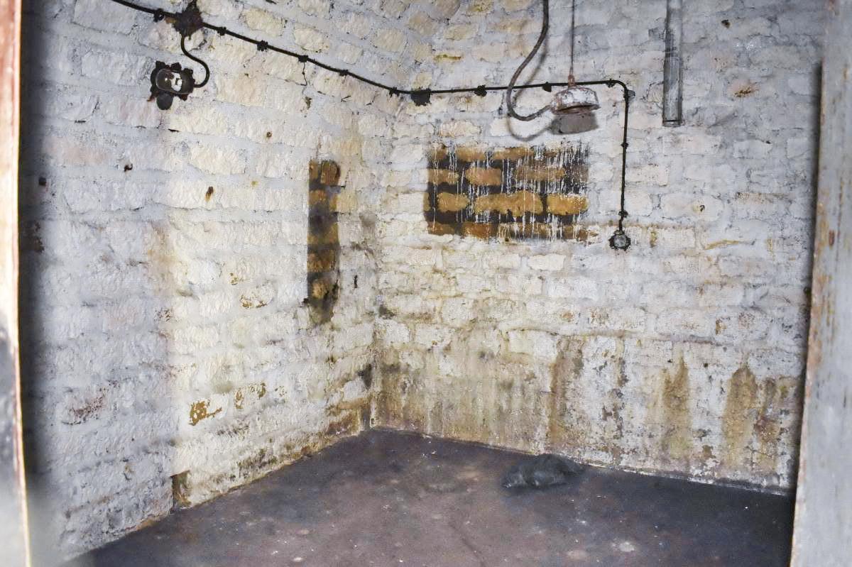 Ligne Maginot - BOIS DE KLANG - X24 (QUARTIER KLANG - III/164° RIF) - (Abri) - Chambre d'officiers - Daniel Froehly