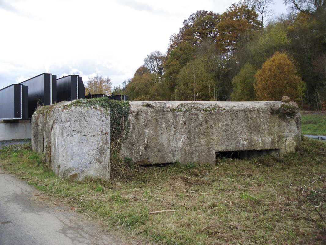 BB1 - ECLUSE NORD - (Blockhaus pour canon)