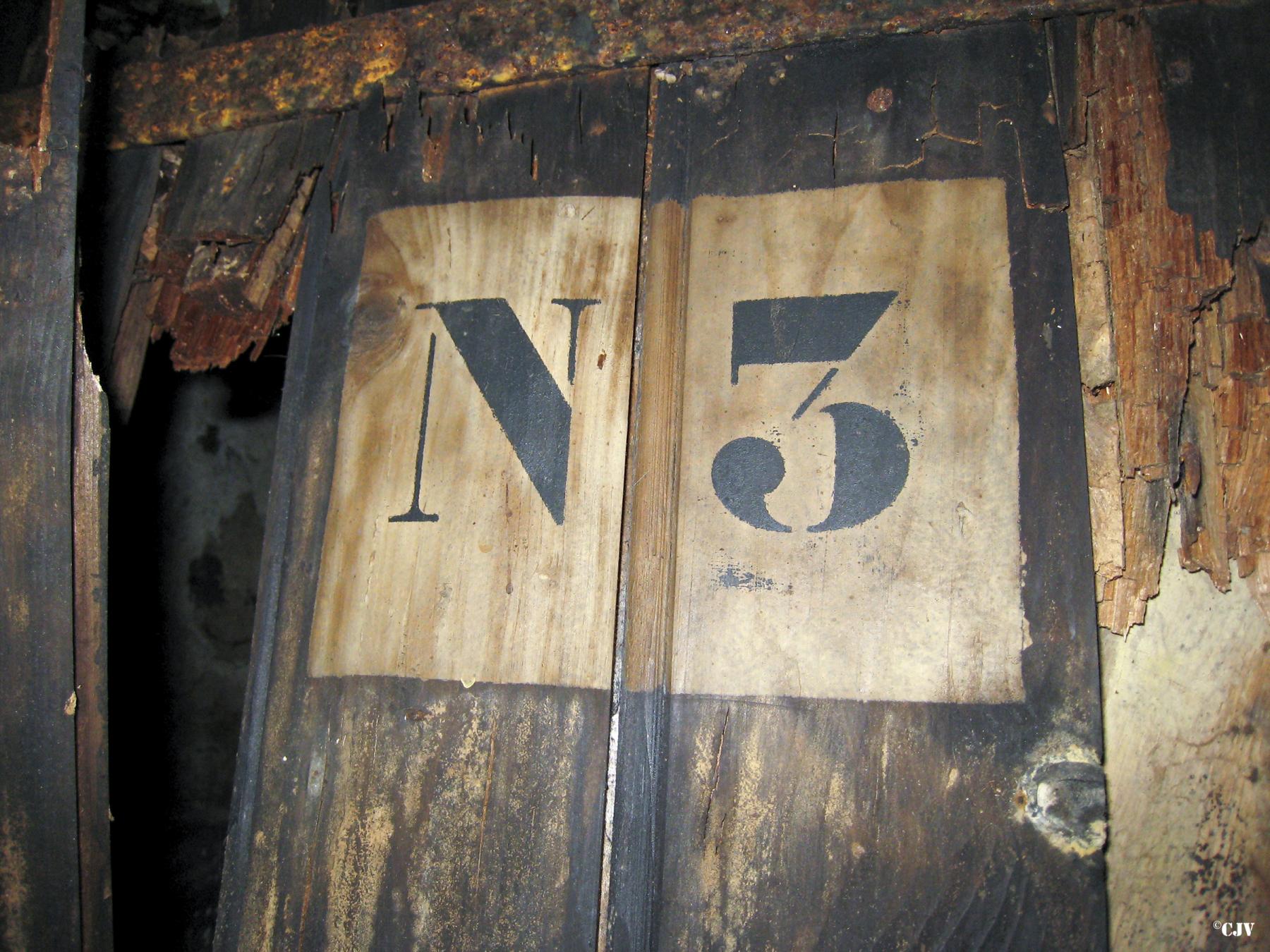 Ligne Maginot - HUBERBUSCH NORD  - C58 - (Casemate d'infanterie - Simple) - Détail de la porte - Lia VERMEULEN