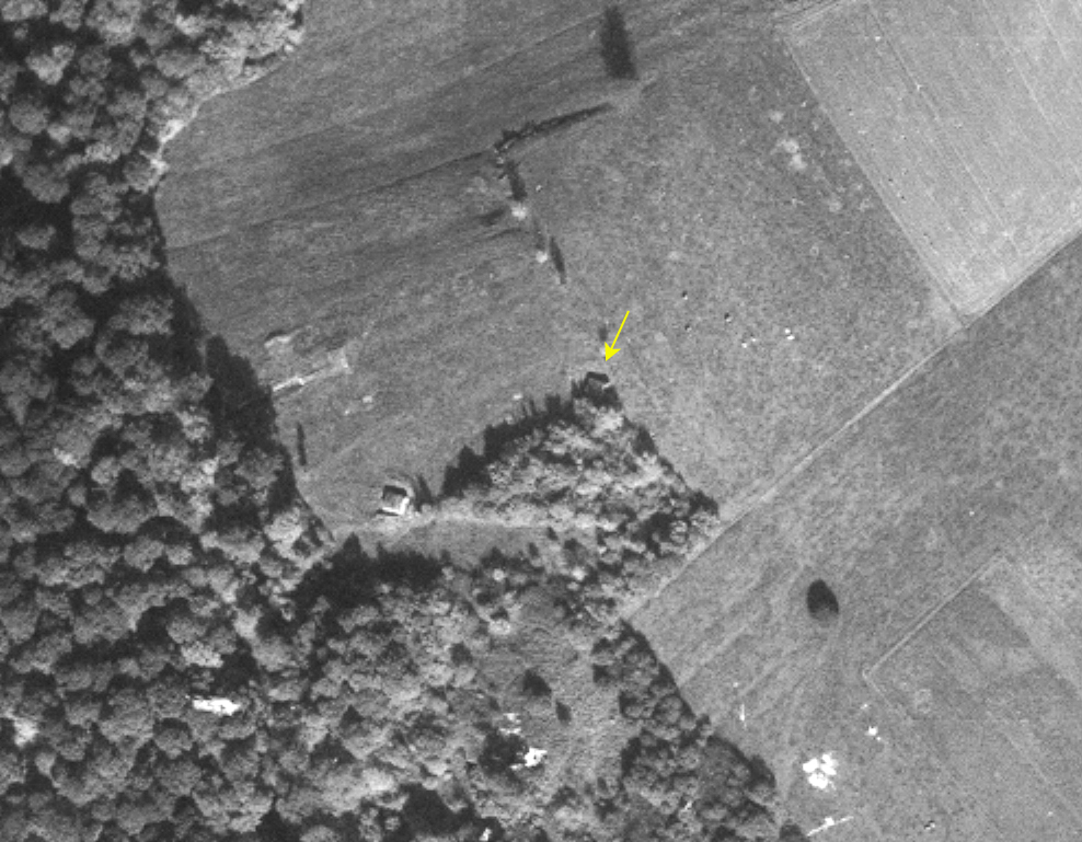 Ligne Maginot - SONNENBERG 02 - (Blockhaus pour arme infanterie) - On peut voir à proximité le PC observatoire, quasiment remblayé de nos jours. - IGN - Géoportail 1967