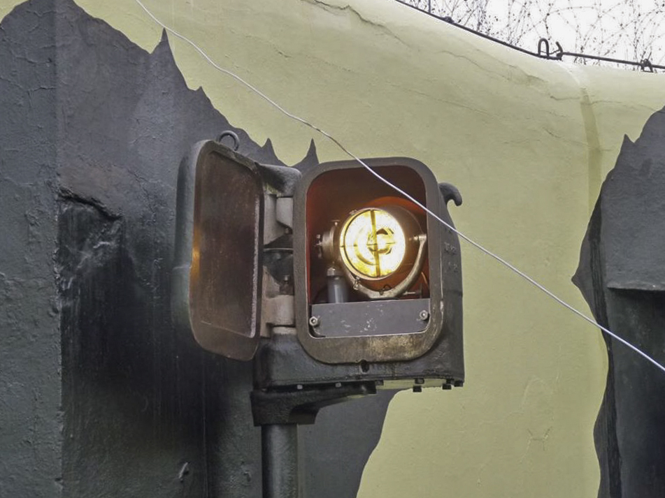 Ligne Maginot - EDLING NORD - C60 - (Casemate d'infanterie - Simple) - Projecteur de casemate - Hastert Gilbert