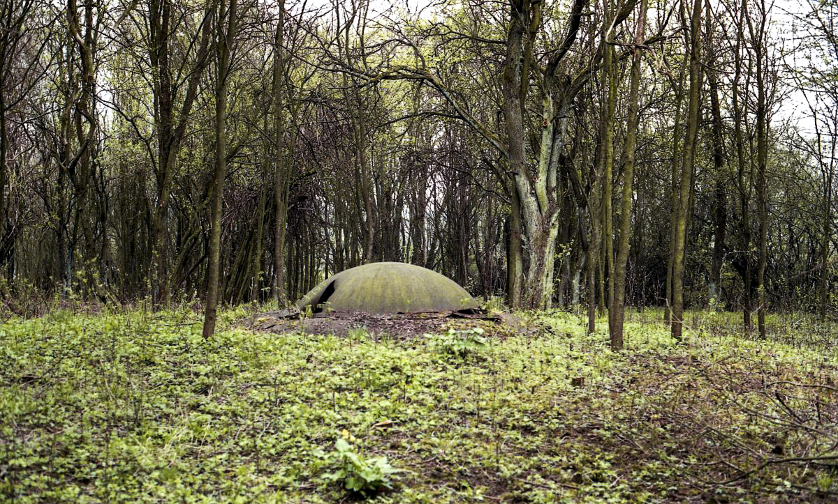 Ligne Maginot - LANGHEP NORD - C63 - (Casemate d'infanterie - Simple) - Fausse tourelle entre les 2 casemates - Valentin Hemmert