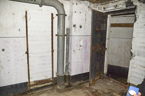 Ligne Maginot - LANGHEP SUD - C64 - (Casemate d'infanterie - Simple) - La chambre de tir. - Gut didier