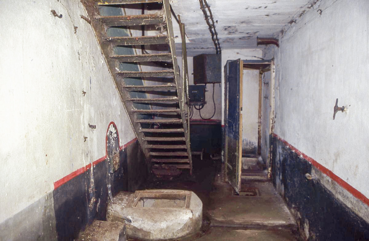 Ligne Maginot - BISTERBERG SUD IV - C68 - (Casemate d'infanterie - Simple) - Étage inférieur - Valentin Hemmert