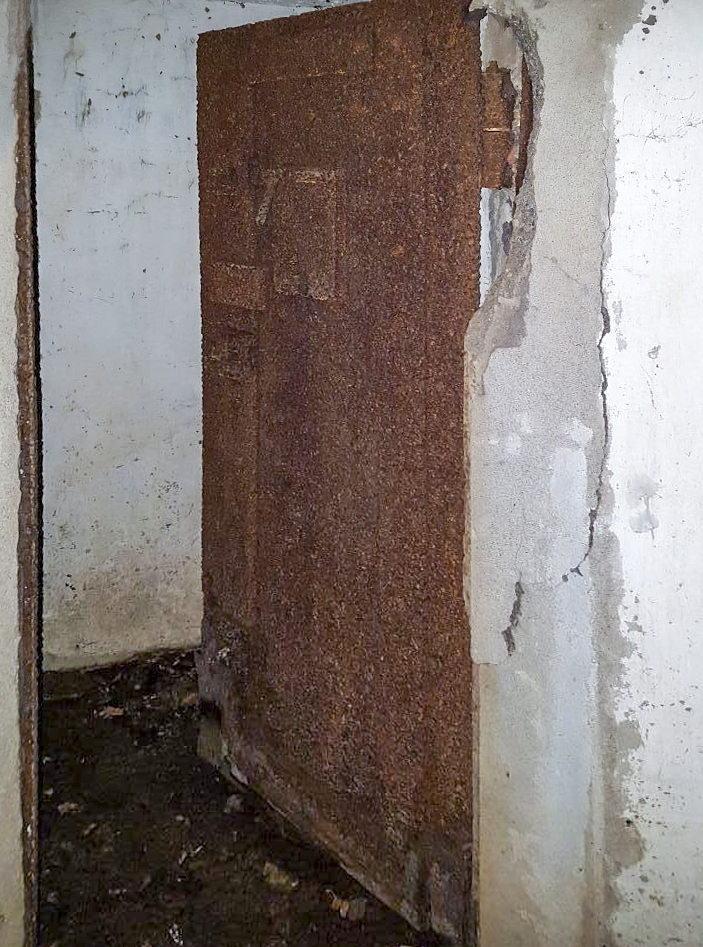 Ligne Maginot - BB9 - (Blockhaus pour arme infanterie) - Porte intérieur - Ellena-Cuny