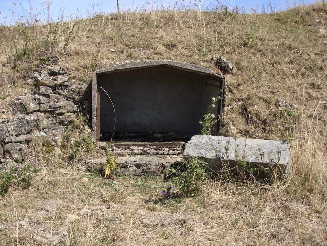 Ligne Maginot - COUME ANNEXE NORD - A30 - (Ouvrage d'infanterie) - Niche extérieure pour les mines et rouleaux barbelés. - SCHNOUPF Gregory