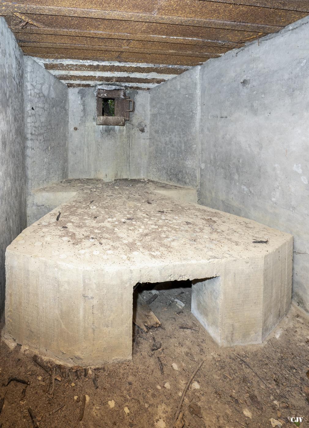 Ligne Maginot - BB311 - (Blockhaus pour arme infanterie) - L'intérieur - Lia VERMEULEN