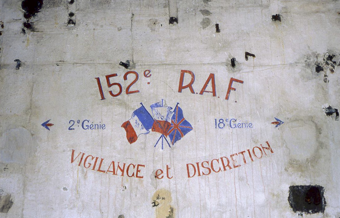 Ligne Maginot - HAUT DE L'ANGUILLE - O4 - (Observatoire d'artillerie) -  L'intérieur de l'observatoire - Valentin Hemmert