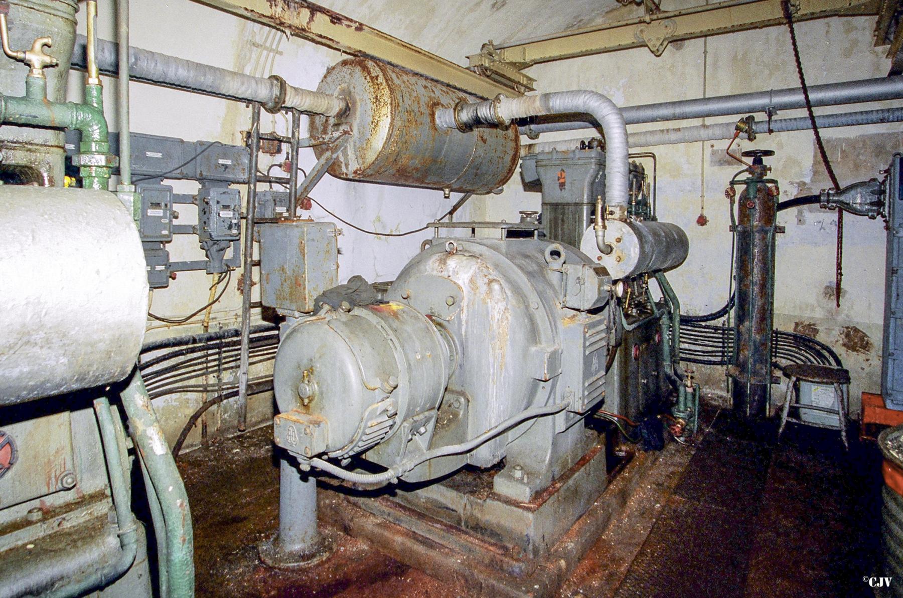 Ligne Maginot - JANUS - (Ouvrage d'artillerie) - L'usine électrique - Lia VERMEULEN