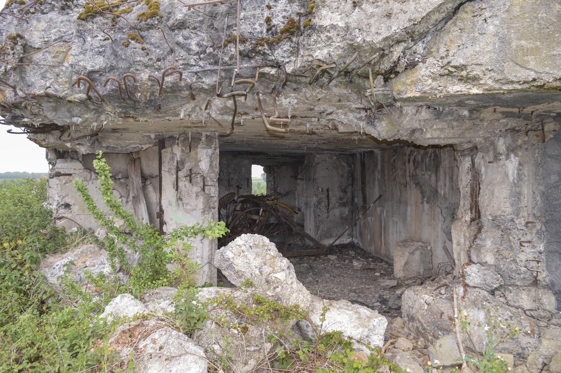 Ligne Maginot - B545 - SAINT WAAST LA VALLEE - (Blockhaus pour canon) -  - ukmaginot