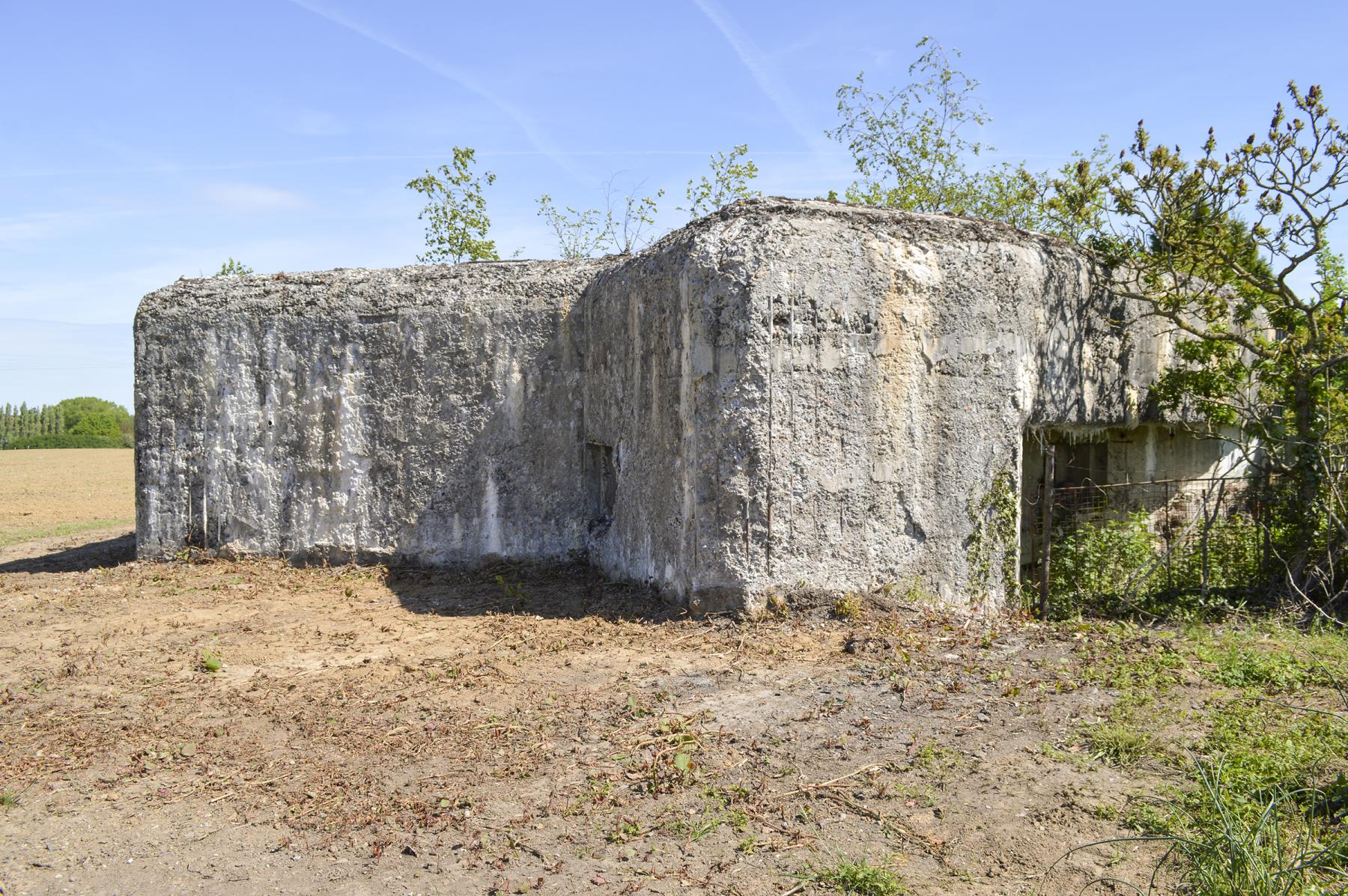 Ligne Maginot - CIMETIERE D'ELESMES - (Blockhaus lourd type STG / STG-FCR - Double) -  - ukmaginot