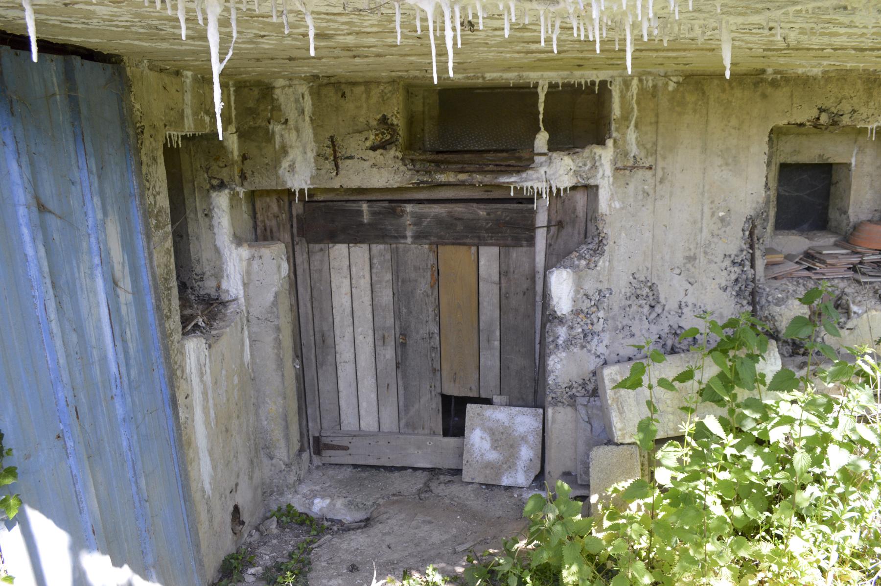 Ligne Maginot - CIMETIERE D'ELESMES - (Blockhaus lourd type STG / STG-FCR - Double) - Les entrées - ukmaginot
