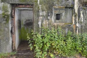 Ligne Maginot - B536 - LA TOURNICHETTE - (Blockhaus pour canon) - L'entrée du personnel