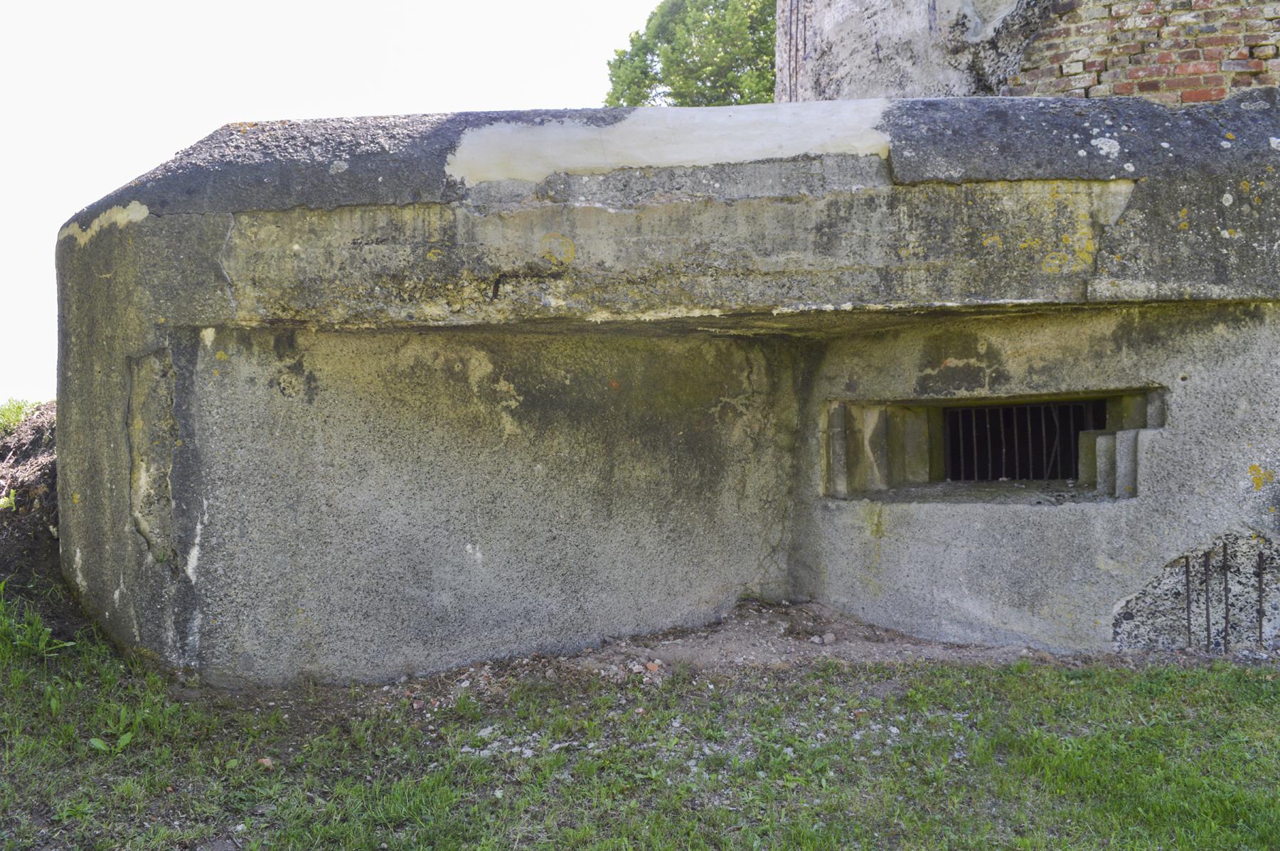Ligne Maginot - LA TOUR - (Blockhaus pour canon) -  - ukmaginot