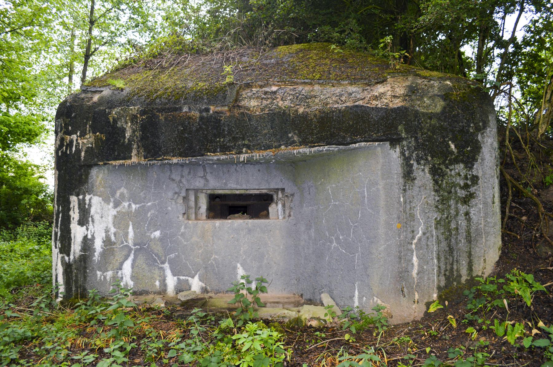 Ligne Maginot - B540 - RUAINCE - (Blockhaus pour canon) - Façade Est - ukmaginot
