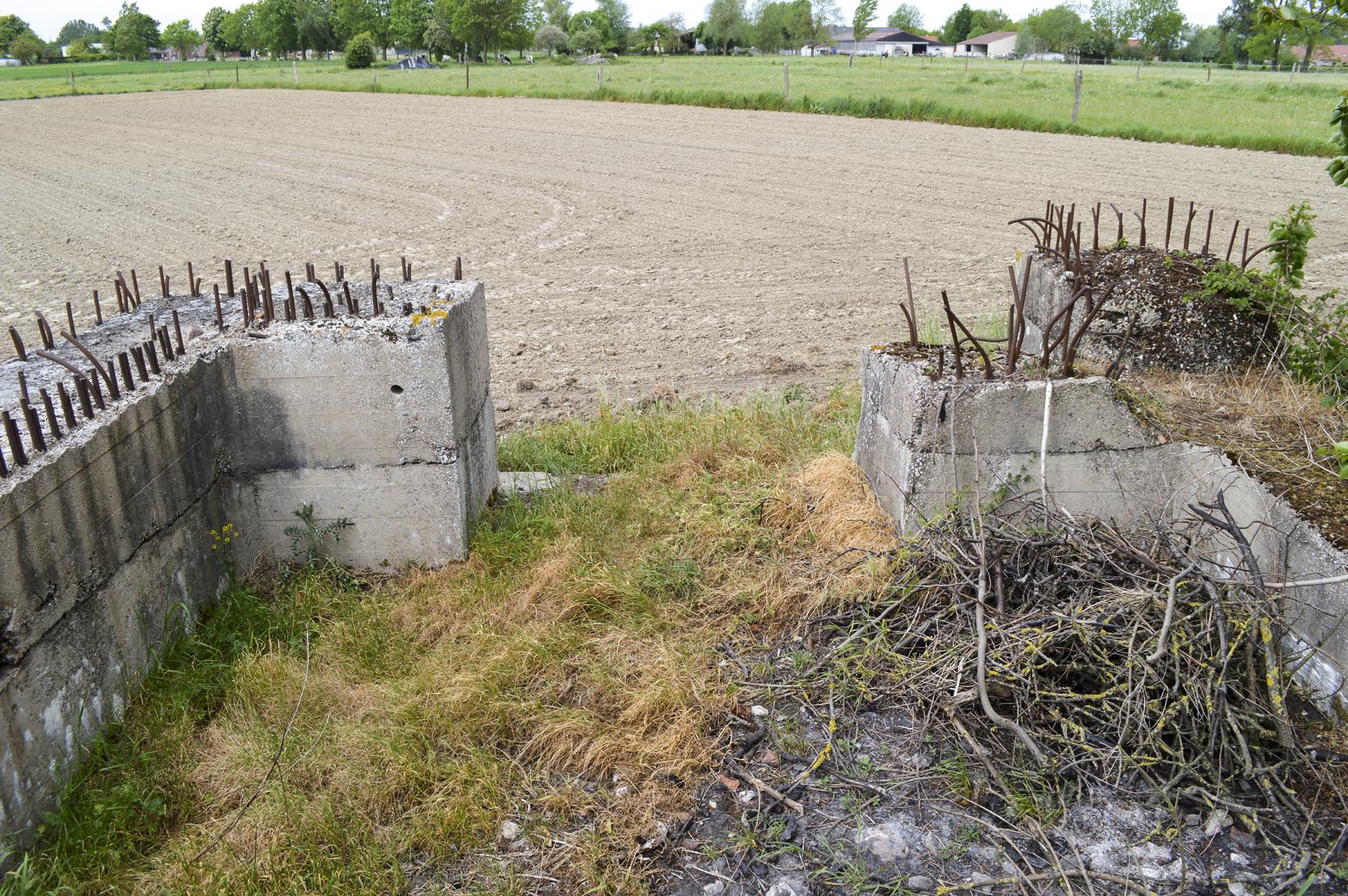 Ligne Maginot - BEF 340 - BLONDE RUE SUD - (Blockhaus pour canon) -  - ukmaginot