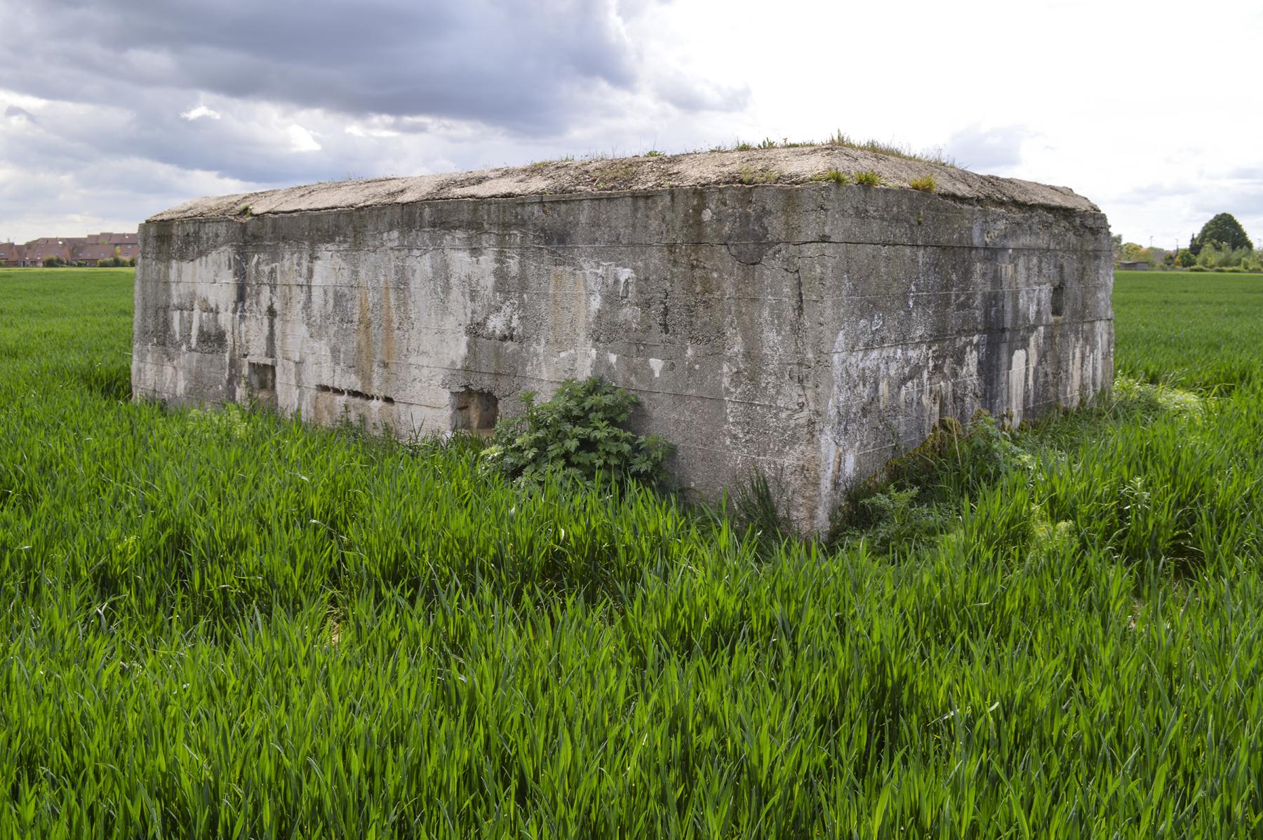 Ligne Maginot - BEF 327 - CIMETIERE DE CYSOING - (Blockhaus pour arme infanterie) -  - ukmaginot