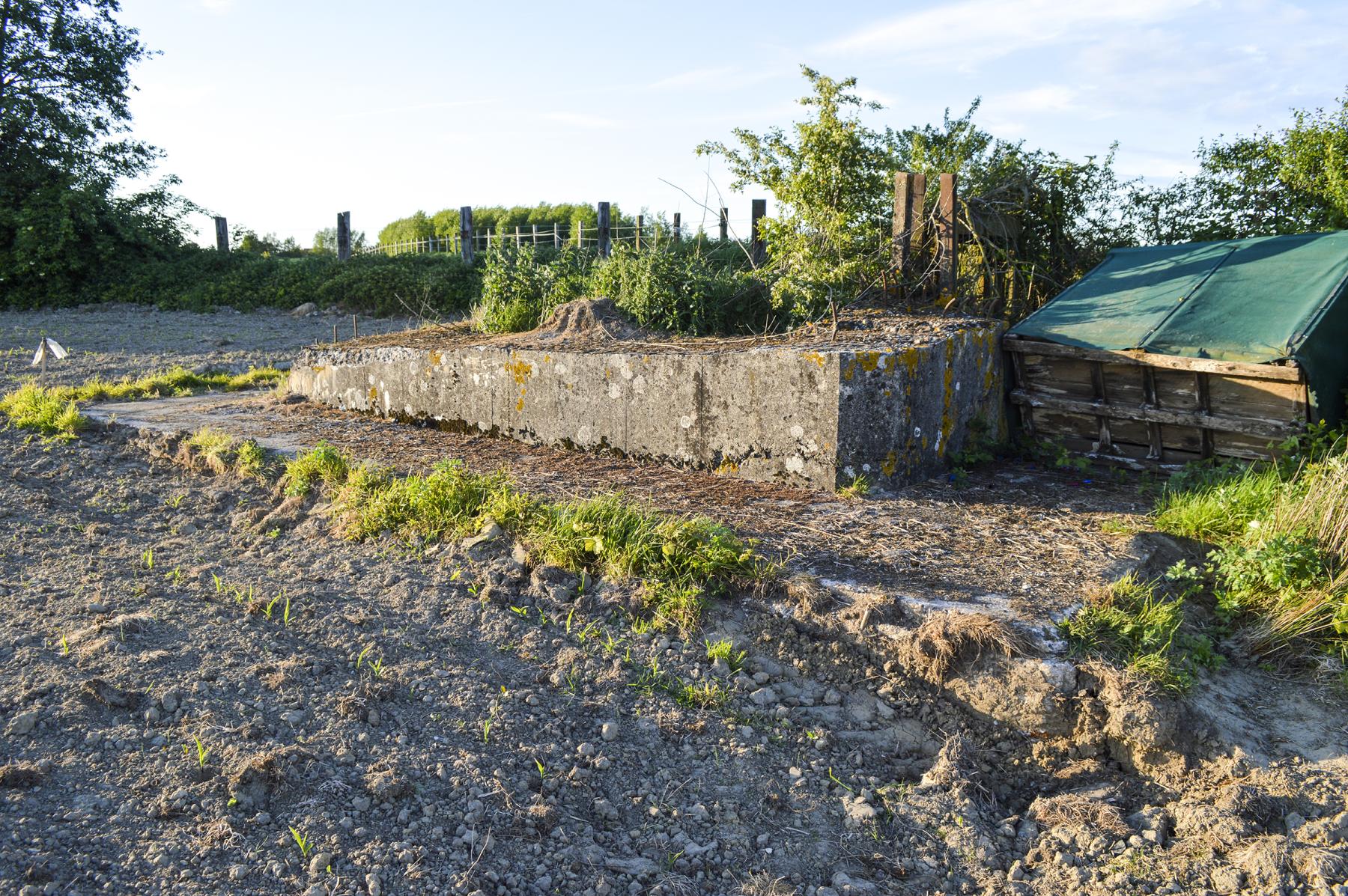 Ligne Maginot - BEF 389 - LA POSTERIE SUD EST - (Blockhaus pour canon) -  - ukmaginot