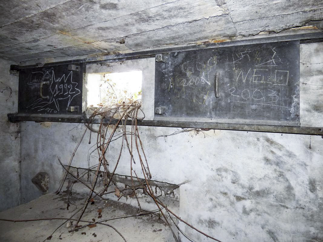 Ligne Maginot - BB11 - CHEMIN DE FER EST - (Blockhaus pour arme infanterie) -  - JMBrams