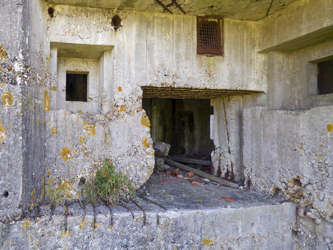 Ligne Maginot - CEZF-10  - FOSSE AU MORTIER NORD - (Casemate d'infanterie - Simple) -  - JMBrams