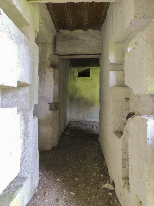 Ligne Maginot - CEZF-12  - BRIQUETERIE EST - (Casemate d'infanterie - Simple) -  - JMBrams