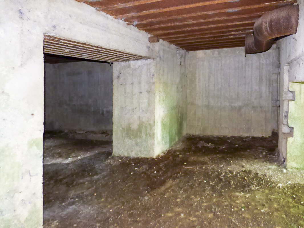 Ligne Maginot - CEZF-11 - BRIQUETERIE OUEST - (Casemate d'infanterie) -  - JMBrams