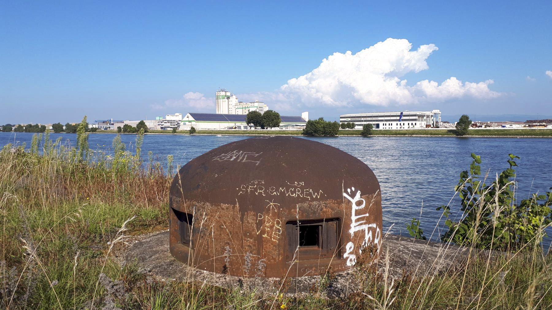 Ligne Maginot - SPORENINSEL - (Casemate d'infanterie - Double) - Cloche GFM - Les Gardiens du Rhin