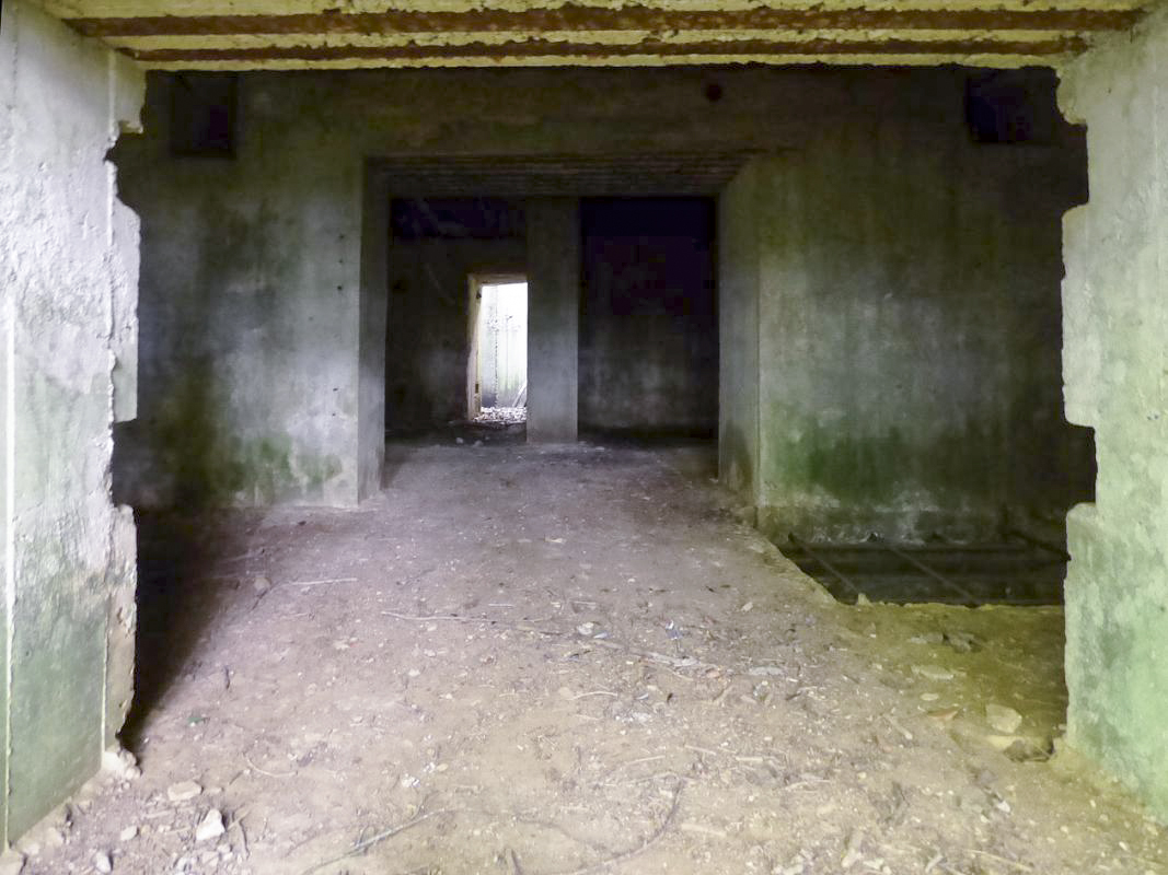 Ligne Maginot - CEZF-10BIS - BOIS DE BELLE-CORRE - (Casemate d'infanterie - Simple) -  - JMBrams