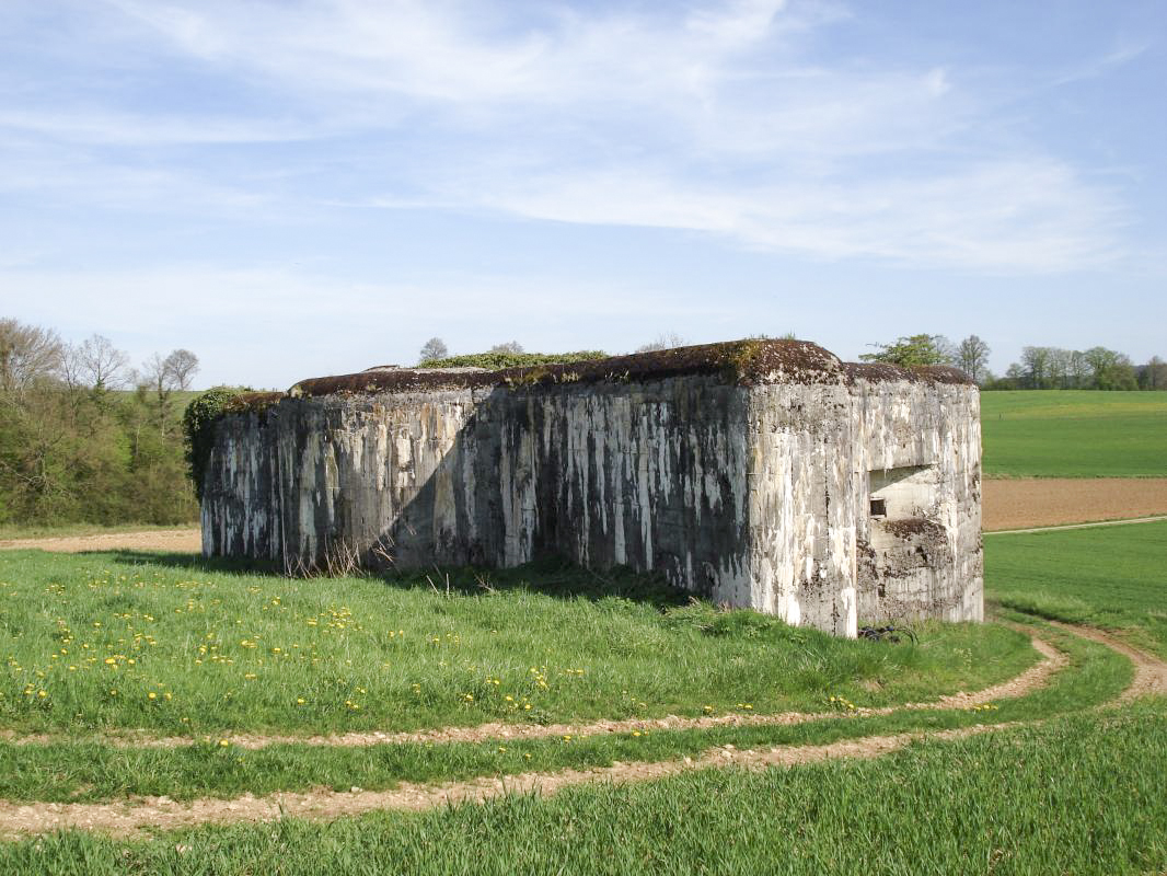 Ligne Maginot - CEZF-14 - POIX-TERRON OUEST - (Casemate d'infanterie - Double) -  - R Tucker