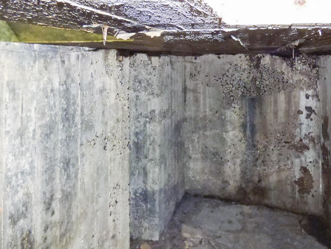 Ligne Maginot - CEZF-14 - POIX-TERRON OUEST - (Casemate d'infanterie - Double) - Niveau inférieur - JMBrams