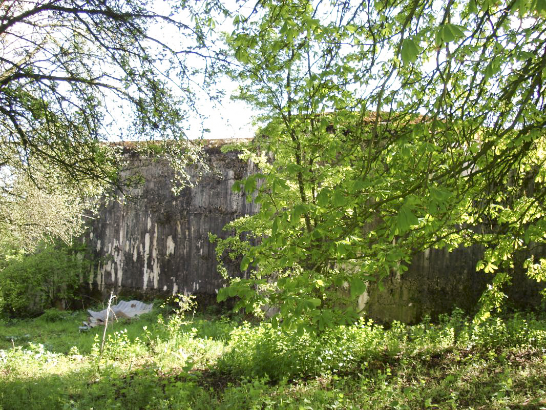 Ligne Maginot - CEZF-15 - CIMETIERE DE MONTIGNY - (Casemate d'infanterie - Double) - Face frontale - R Tucker