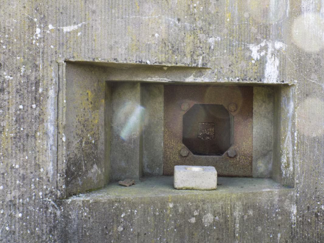 Ligne Maginot - MF3 - C - SORENDAL - (Poste GRM - Maison Forte) - Créneau gauche - R Tucker