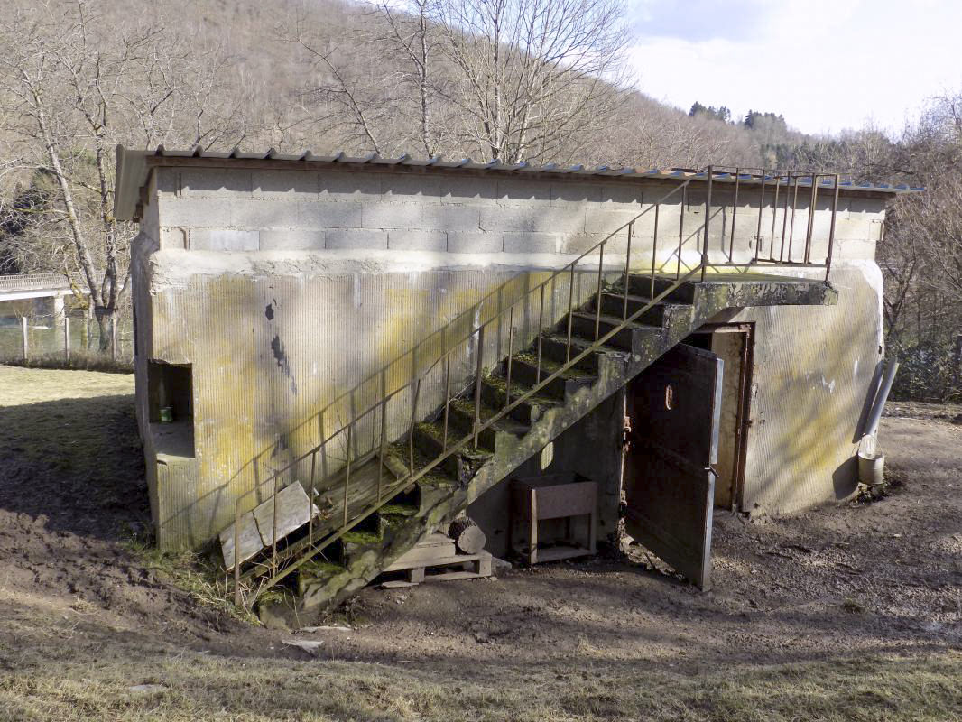 Ligne Maginot - MF3 - C - SORENDAL - (Poste GRM - Maison Forte) - Face l'arrière, vers sud-est - R Tucker