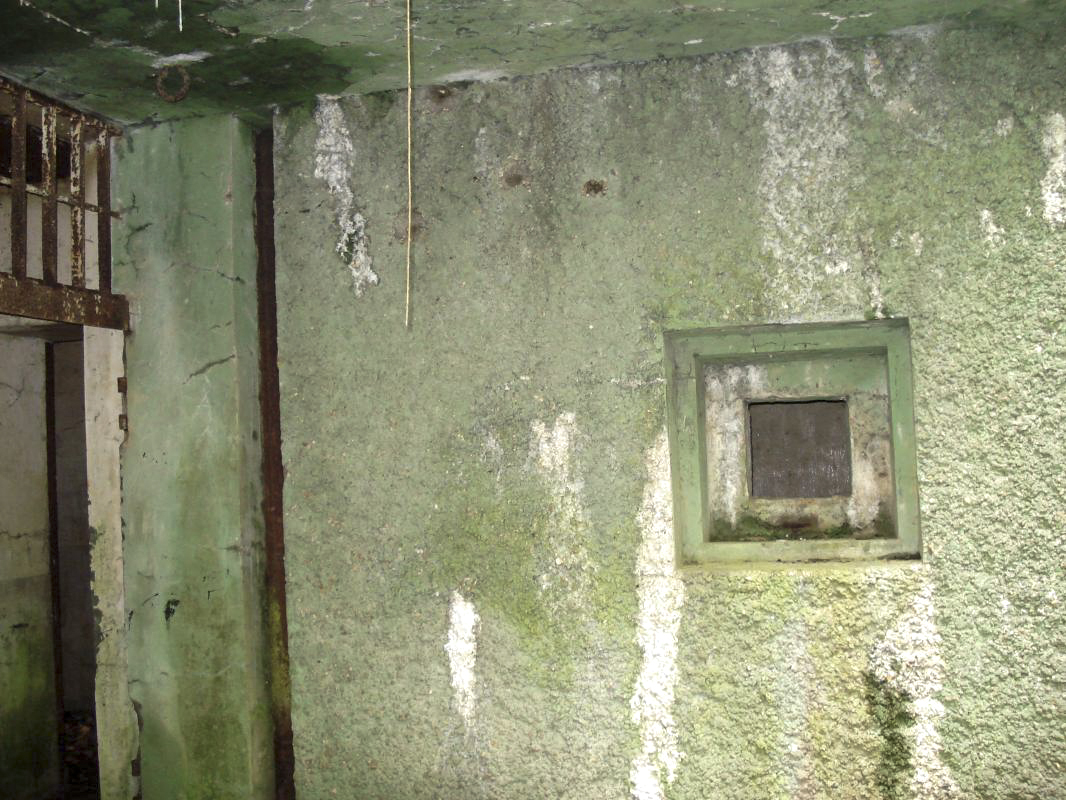 Ligne Maginot - A63 - NOUZONVILLE - (Casemate d'artillerie) -  - R Tucker
