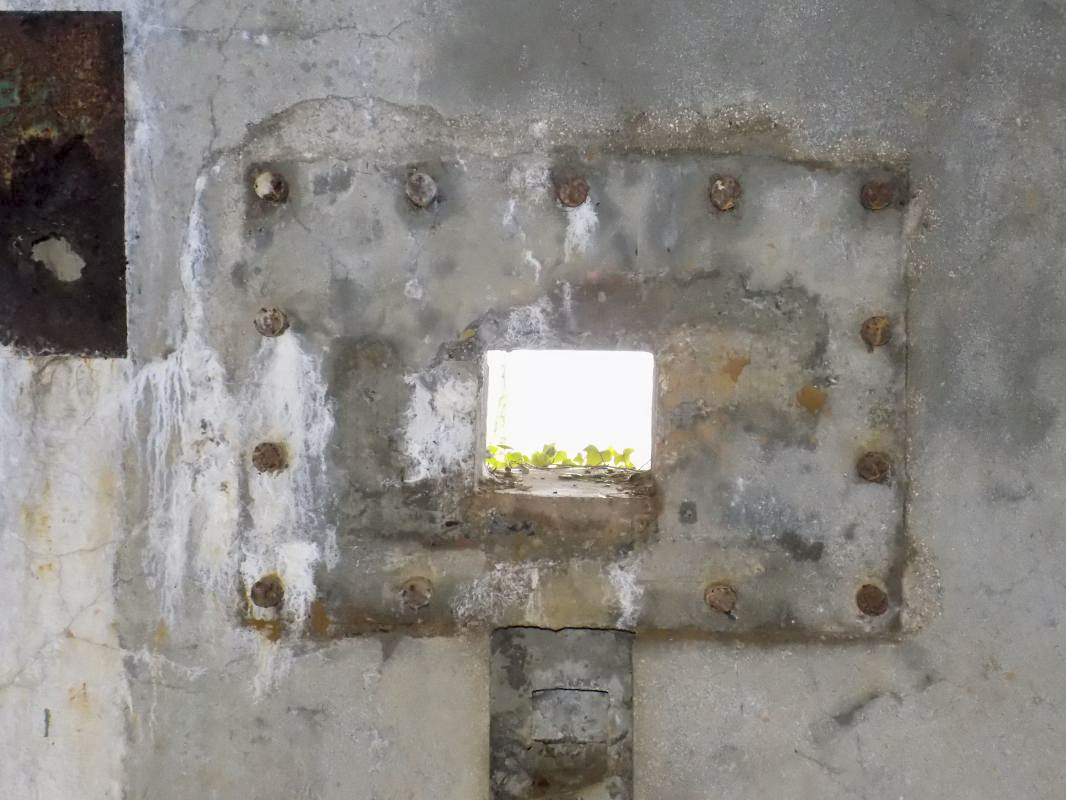 Ligne Maginot - TROIS FONTAINES SUD - (Blockhaus lourd type STG / STG-FCR - Simple) -  - R Tucker