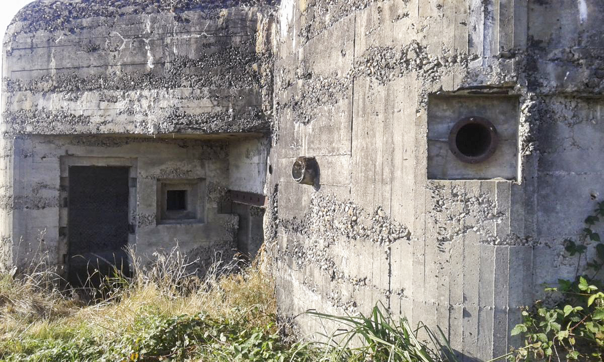 Ligne Maginot - CEZF-1 - FERME SAINT JEAN - (Casemate d'infanterie - Double) -  - Titi57