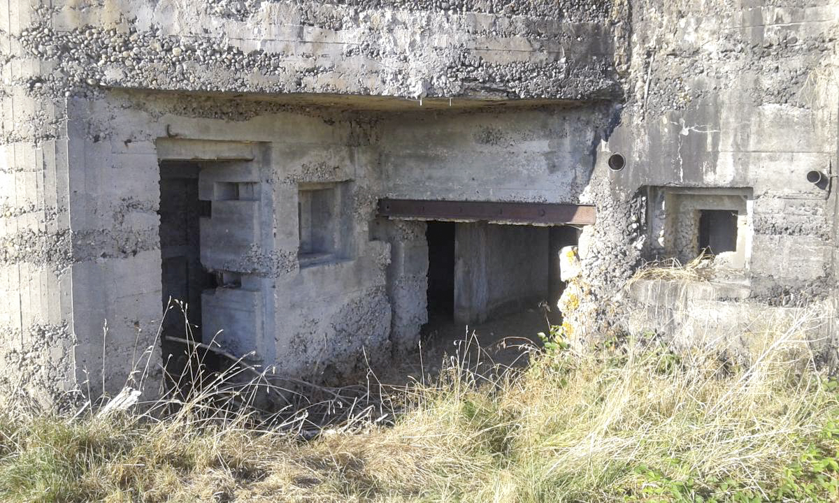 Ligne Maginot - CEZF-1 - FERME SAINT JEAN - (Casemate d'infanterie - Double) -  - Titi57