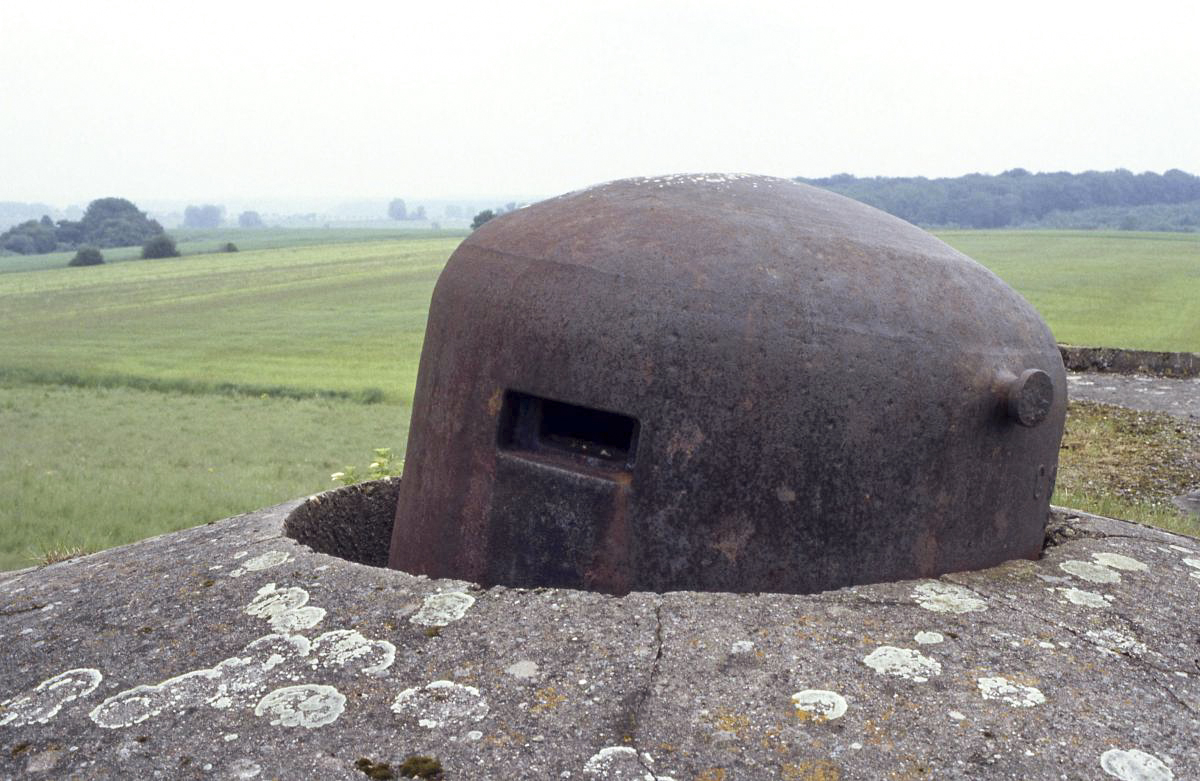 Ligne Maginot - CEZF-10 - LINSTROFF SUD - (Blockhaus lourd type STG / STG-FCR - Double) -  Cloche type C - en place - Valentin Hemmert