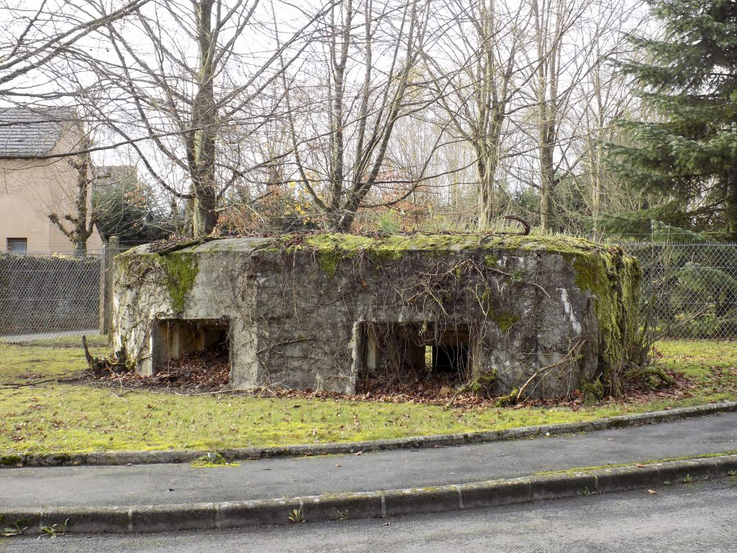Ligne Maginot - BB75 - BERTHAUCOURT SUD - (Blockhaus pour arme infanterie) -  - R Tucker