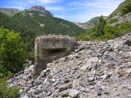 Ligne Maginot - LE PRA (LP)  - (AVANT POSTE) - (Ouvrage d'infanterie) - Bloc 5
Vue prise depuis le bloc 3.