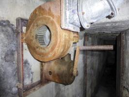 Ligne Maginot - LE PRA (LP)  - (AVANT POSTE) - (Ouvrage d'infanterie) - Le casernement
Ventilation manuelle