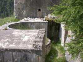 Ligne Maginot - AP de Saint Dalmas le Selvage - Bloc 2
Emplacement pour mortier desservi par une tranchée couverte